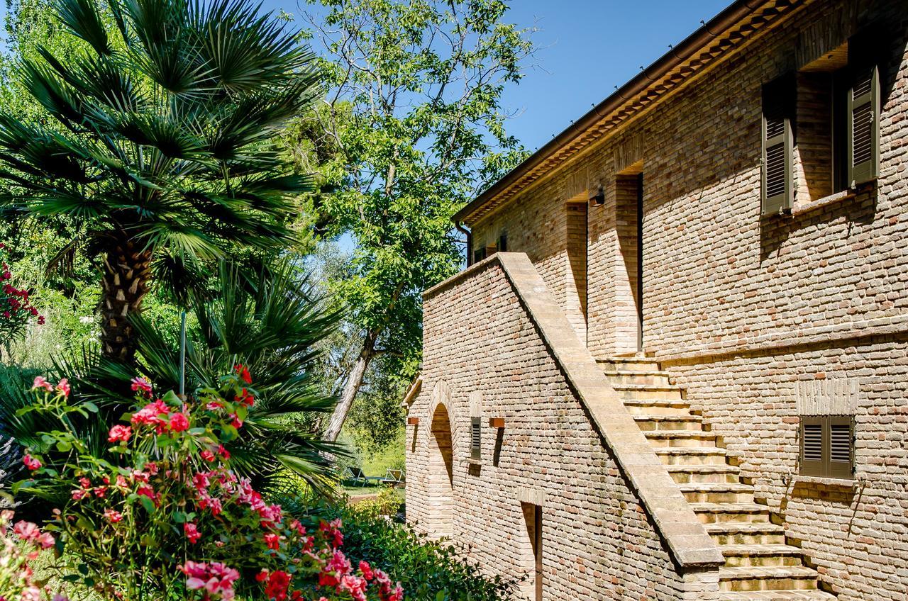 Casavostra - Ambience Suites Ostra Vetere Экстерьер фото